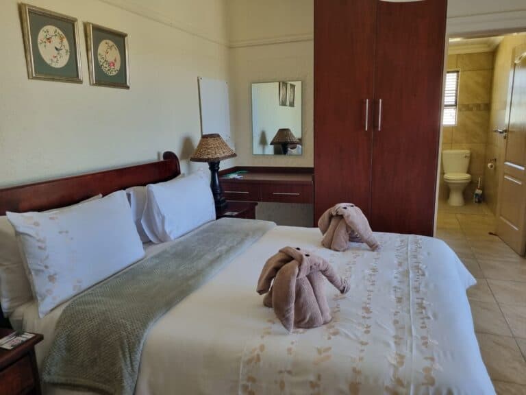 Serengeti Game Lodge - Photo 5
